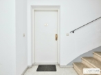 Bestlage beim Hamerlingplatz! Elegante 3-Zimmer-Altbau-Wohnung in saniertem Vorstadthaus inklusive zwei Garagenplätze - Bild