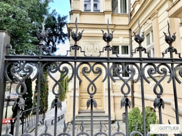 Bestlage historische Altstadt! Gründerzeit-Villa mit modernem Zubau und Parkplätzen, 811 05 Bratislava (Slowakei), Bürogebäude