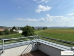 Nahe Korneuburg! Sonnige 4-Zimmer-Dachgeschoss-Wohnung mit Panorama-Terrasse und Stellplatz - Bild