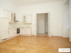 Sonnendurchflutetes 2-Zimmer-Stilaltbau-Apartment in Grünruhelage mit Gartenbenützung - Bild