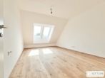 Bestlage Strebersdorf! Sonnige 2-Zimmer-Dachgeschoss-Wohnung mit Terrasse und Parkplatzoption in Grünruhelage - Bild